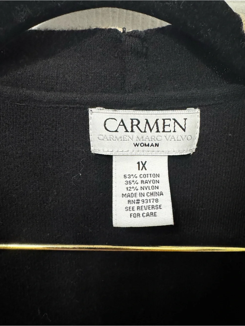 Carmen Marc Valvo sleeveless open